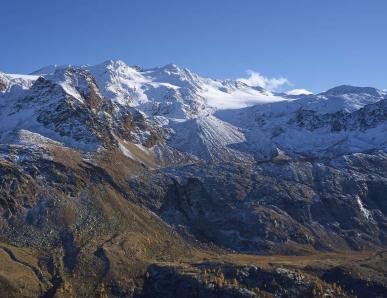 Trekking in Val Martello