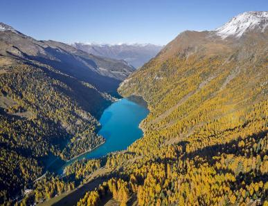 Trekking in Val Martello